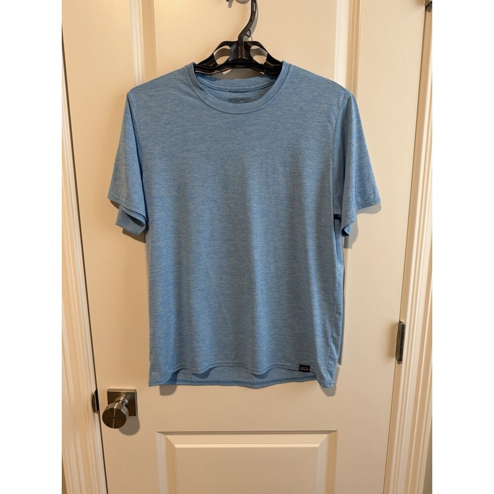 Patagonia Capilene Cool Daily Shirt Men’s M Light Blue Heather Performance Tee